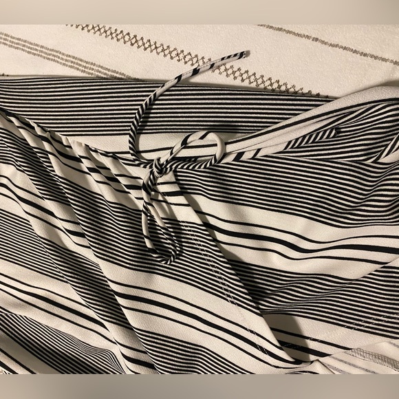 Striped Asymmetrical Dress - Picture 4 of 4